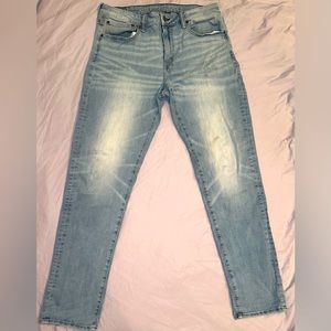 Men’s athletic straight jean